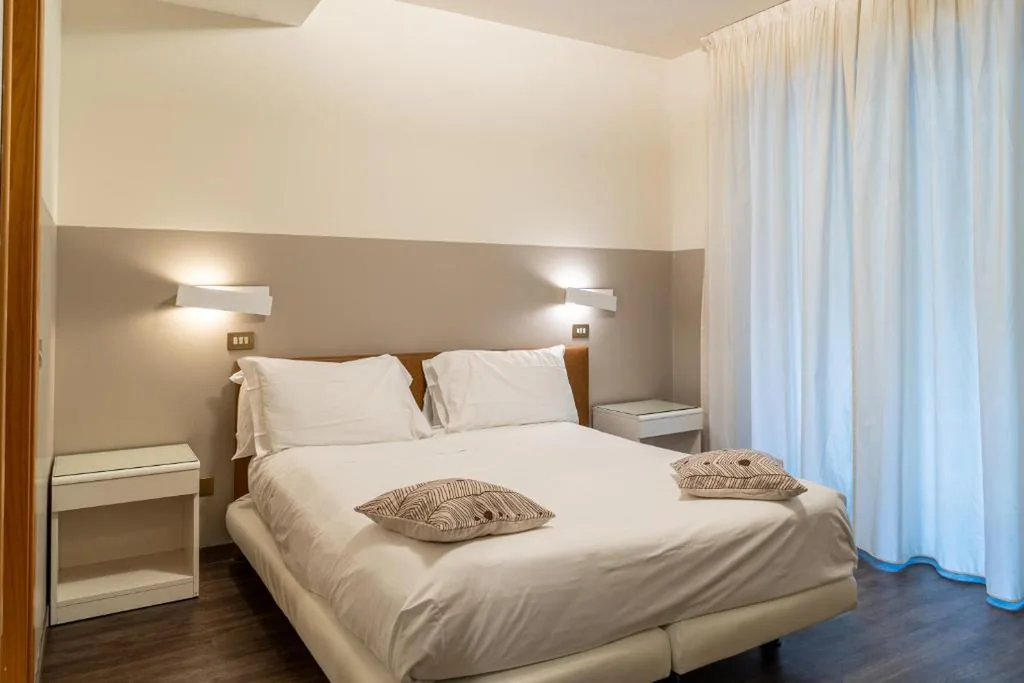 Camera Matrimoniale/Doppia con Letti Singoli — Hotel Désirée by Double Hospitality