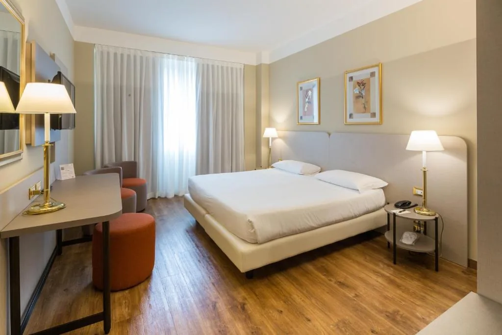 Double/Twin Room — Hotel Nasco