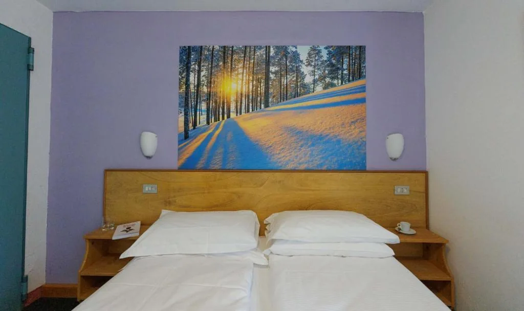 Camera Matrimoniale/Doppia con Letti Singoli — Hotel Teola
