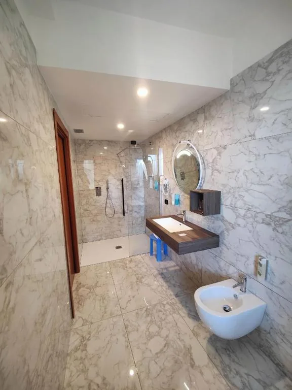 Double/Twin Room - Ground Floor - Accessible — Hotel Meridiana