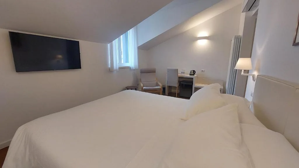 Double/Twin Room — SantAgata bed&breakfast