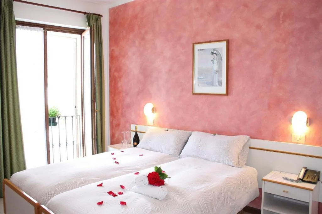 Double/Twin Room — Stella D’Oro – Hotel & Apartments