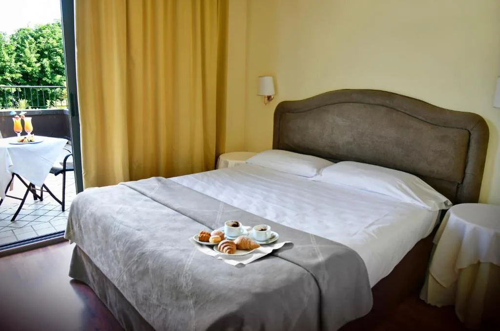Camera Matrimoniale Economy — Admiral Hotel Villa Erme