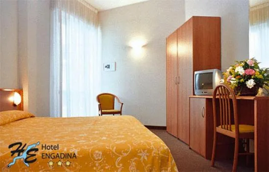 Double Economy Room — Hotel Engadina