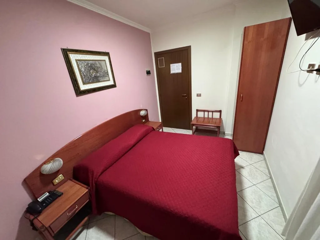 Economy Double Room — Hotel La Caravella