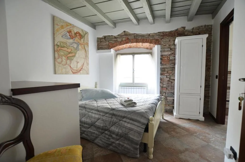 Economy Double Room — La Torre Bergamo House