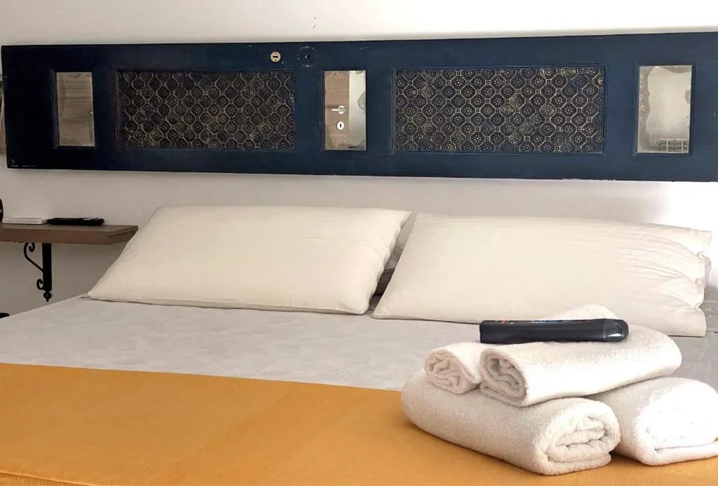 Camera Matrimoniale Economy — Poste Regie – Milan Guest House