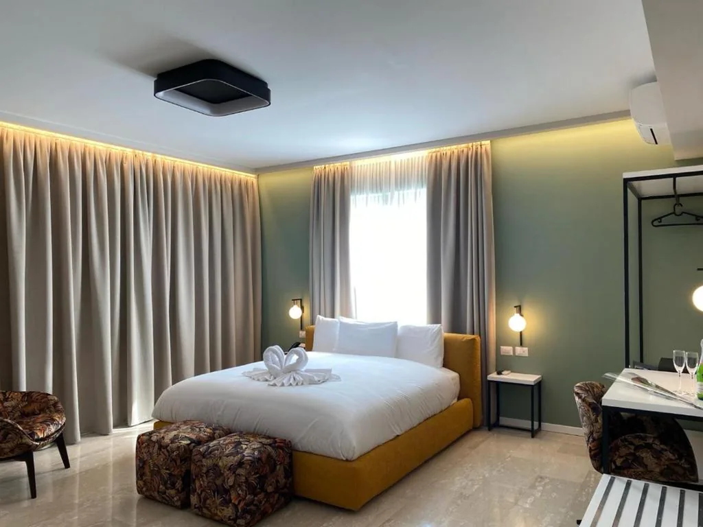 Executive Double Room — Oasi Village Hotel