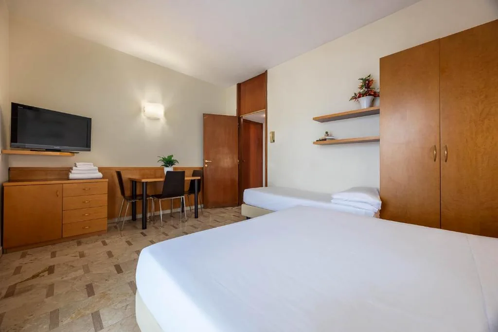 Camera Matrimoniale Familiare — iH Hotels Milano ApartHotel Argonne Park