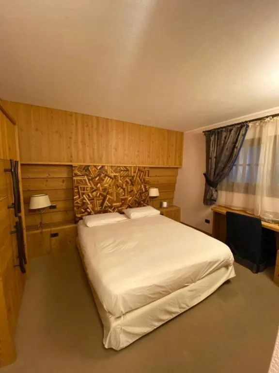 Double Room — Hotel Bait de Angial