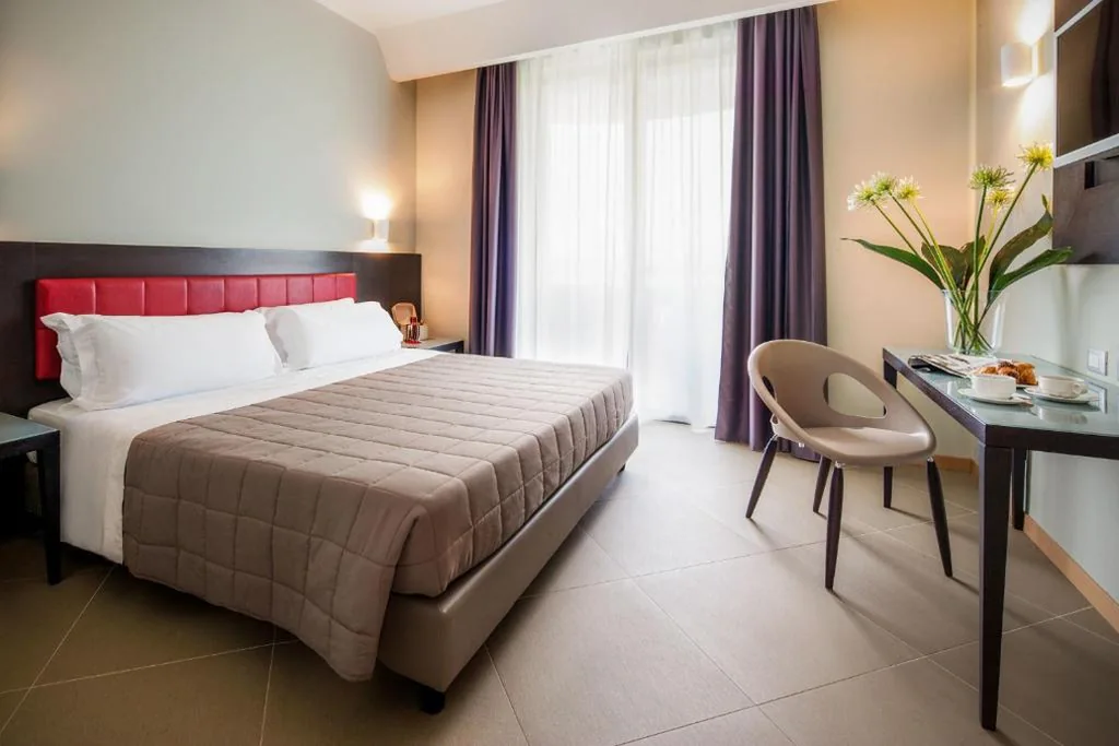 Camera Matrimoniale — Hotel Da Vinci