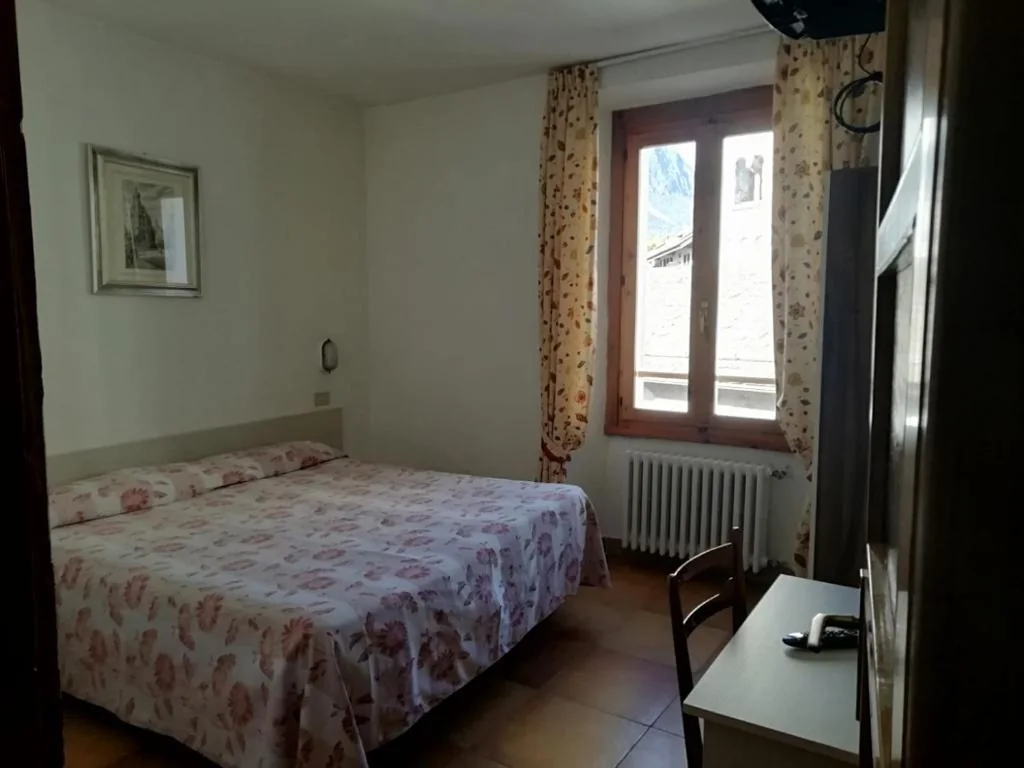 Double Room — Hotel Gufo