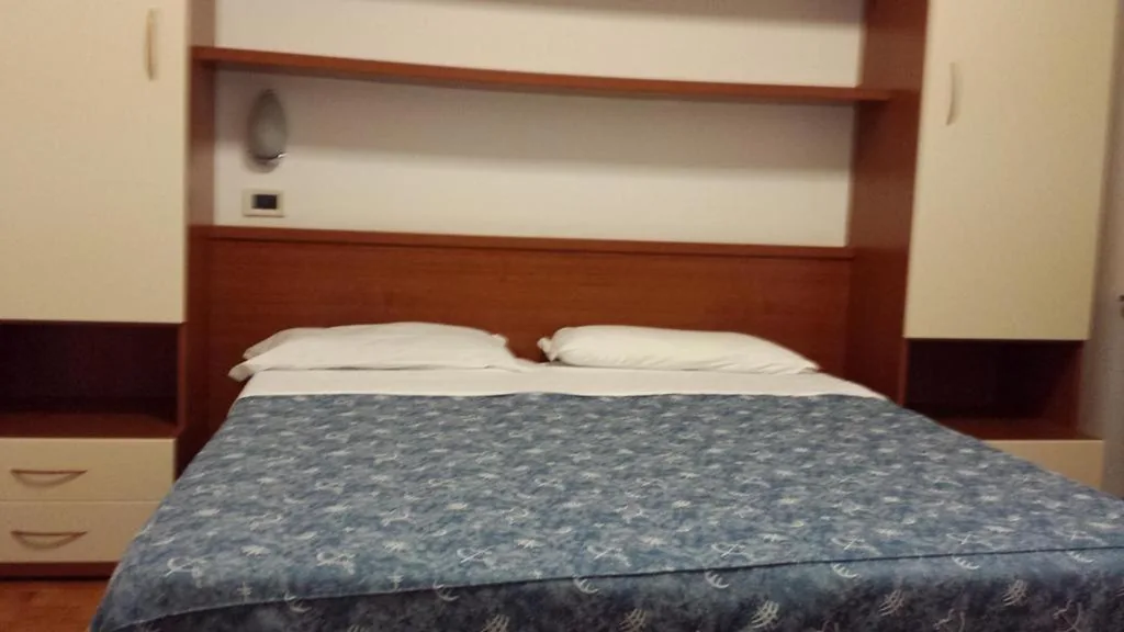 Double Room — Hotel La Romantica