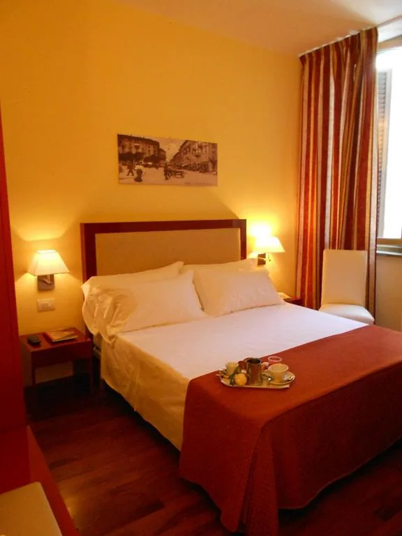 Double Room — Hotel Minerva