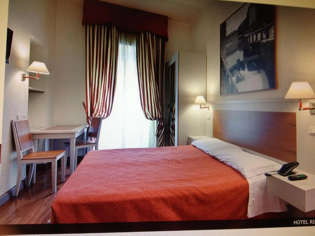 Camera Matrimoniale — Hotel Rio