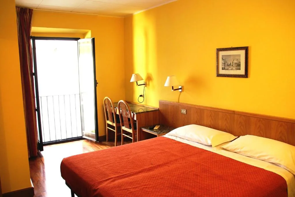 Double Room — Hotel Vecchia Milano