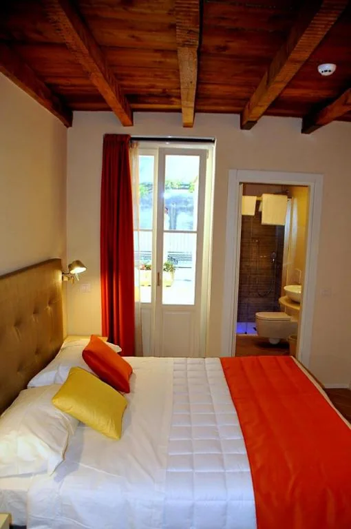 Double Room — La Corte Fiorita Como