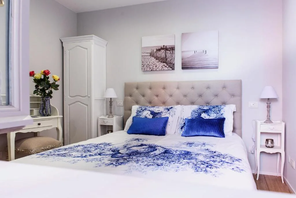 Camera Matrimoniale — Lora Center Room, near the lake with air conditioner