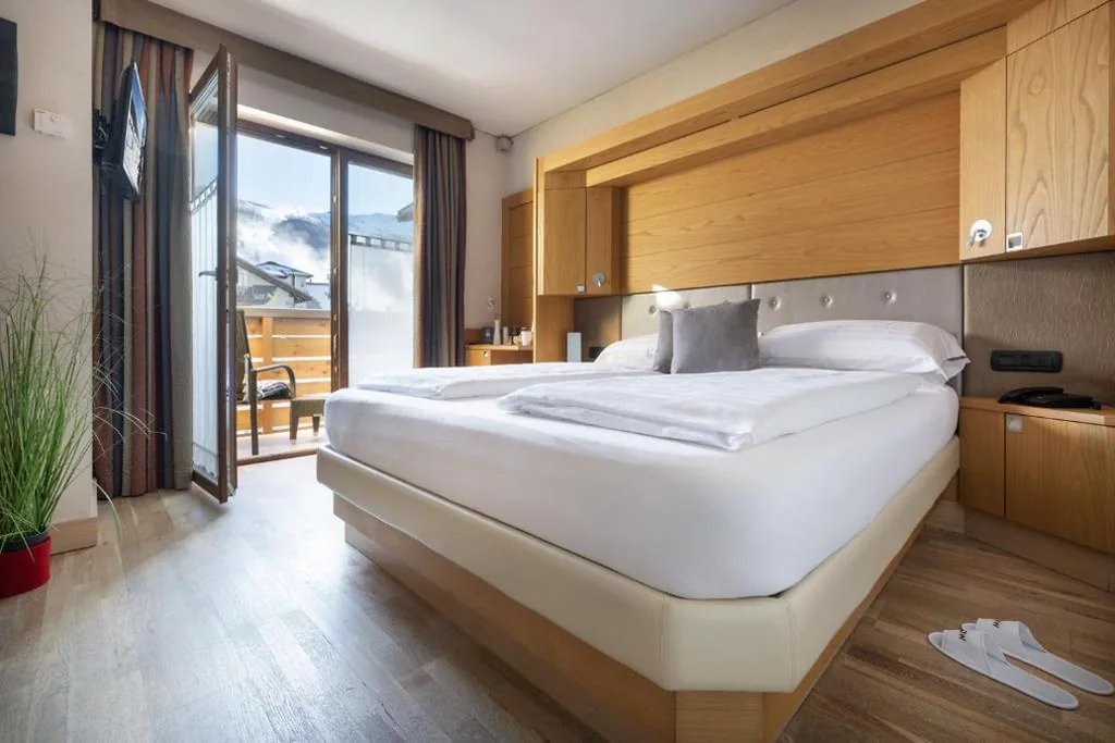 Double Room — MOTA hotel