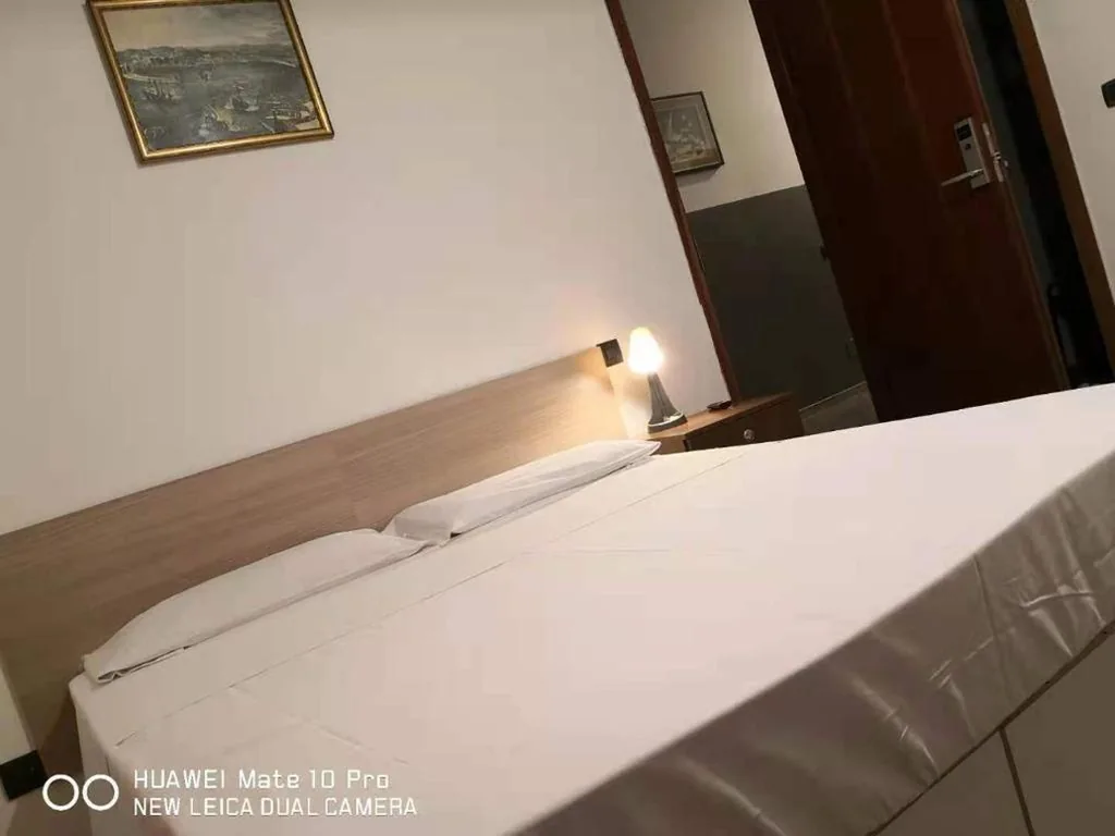 Camera Matrimoniale — NEW FAMILY INN