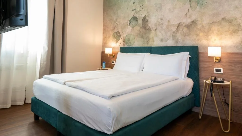 Small Double Room — Gardone Palace Hotel