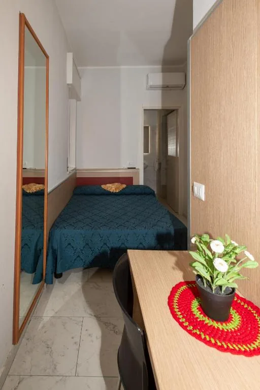 Small Double Room — Villa Gioia