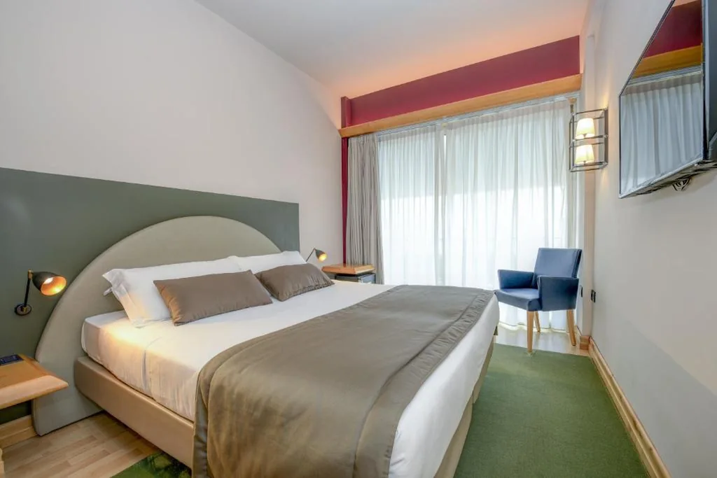 Premium Double Room — Hotel City
