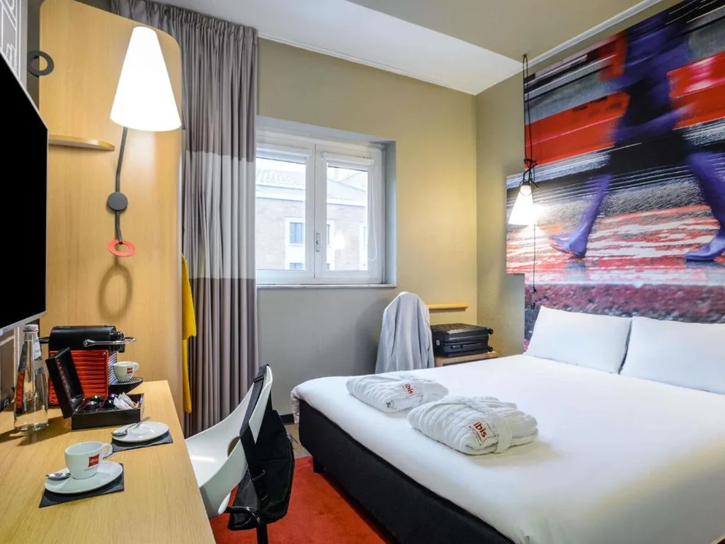 Premium Double Room — Ibis Milano Centro