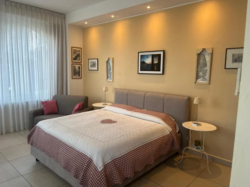 Prestige Double Room with Lake View — Villa Varenna