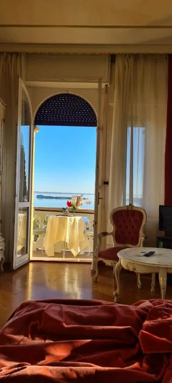 Camera Matrimoniale Romantic con Balcone e Vista Lago — Park Hotel Ville Montefiori Spa & Centro Benessere