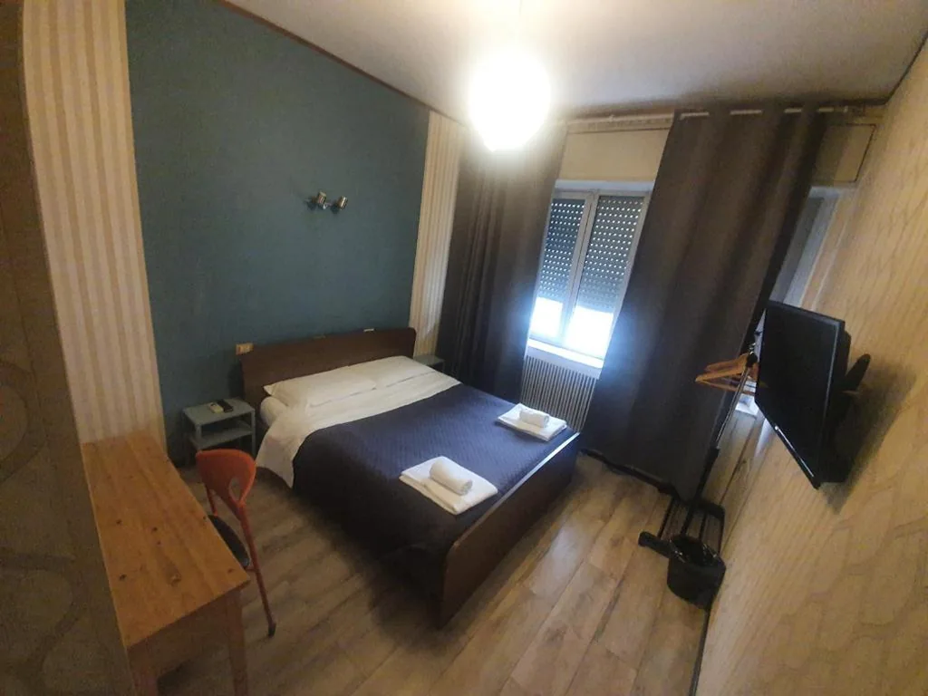 Double Room — Sira House Milano