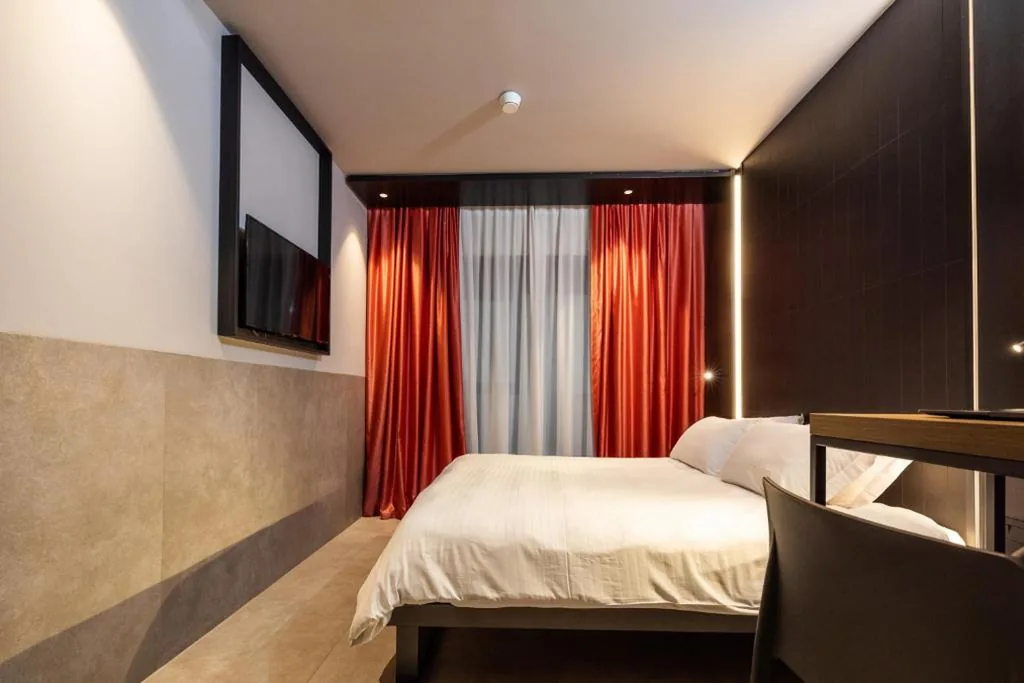 Camera Matrimoniale — Smart Hotel Central