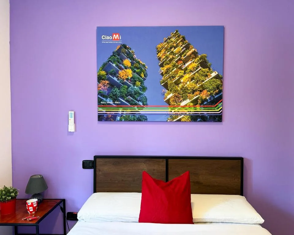 Standard Double Room — Ciao Mi – Accoglienti camere con bagno privato – Milano Niguarda e Bicocca