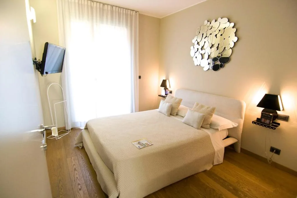 Camera Matrimoniale Standard — Experience Design Bed&Show