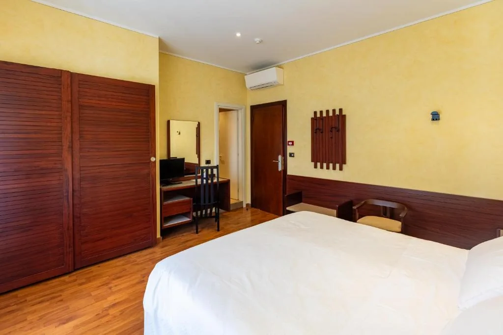 Standard Double Room — Hotel Tre Vele