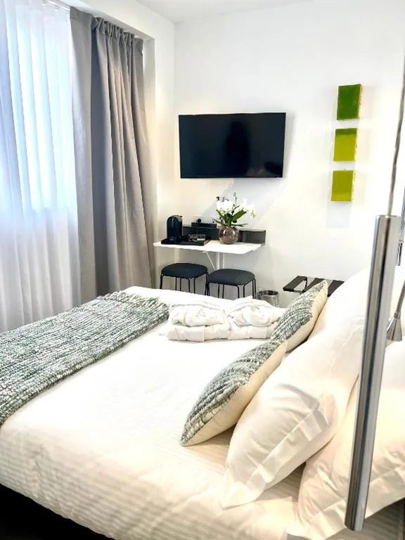 Standard Double Room — Le Muraine