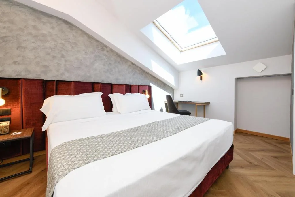Standard Double Room — Palazzo Santo Spirito