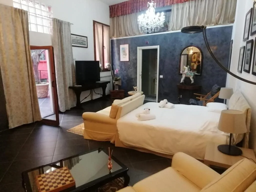 Superior Double Room — Al 20 Guest House Fiera Milano – Certosa – San Siro