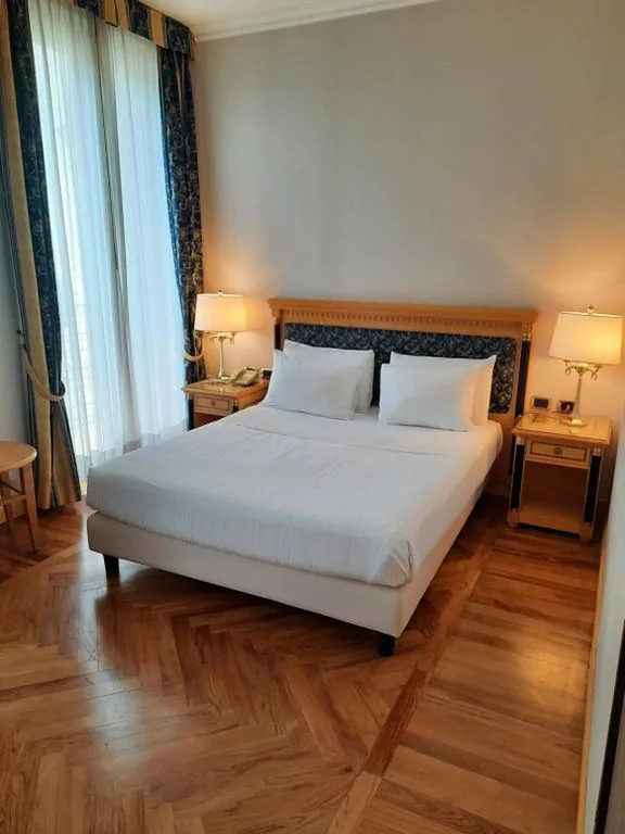 Superior Double Room — Andreola Central Hotel