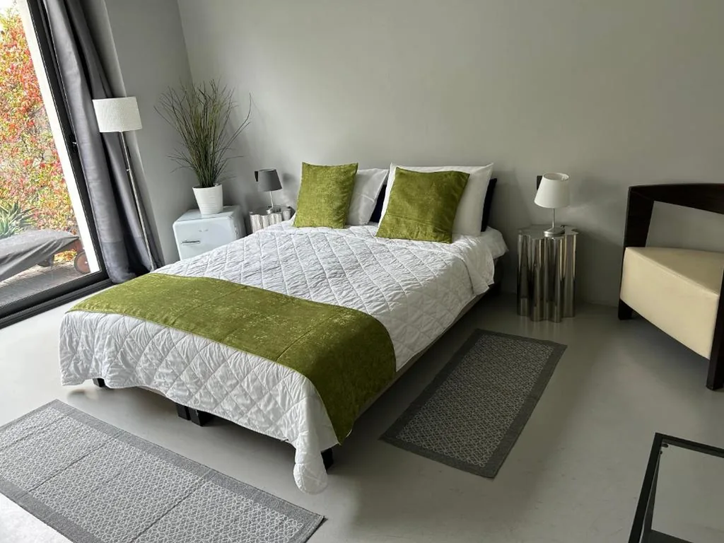 Superior Double Room with Garden View — Loft Navigli With Private Garden