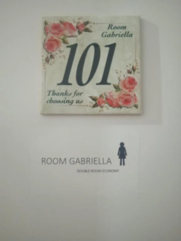 Double Superior Room — Floris Guest House