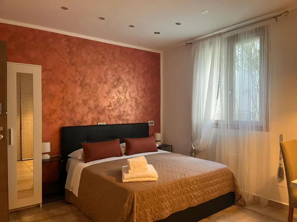 Superior Double Room — Harmony Lake Sirmione