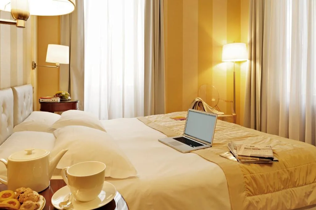 Superior Double Room — Hotel Gran Duca Di York