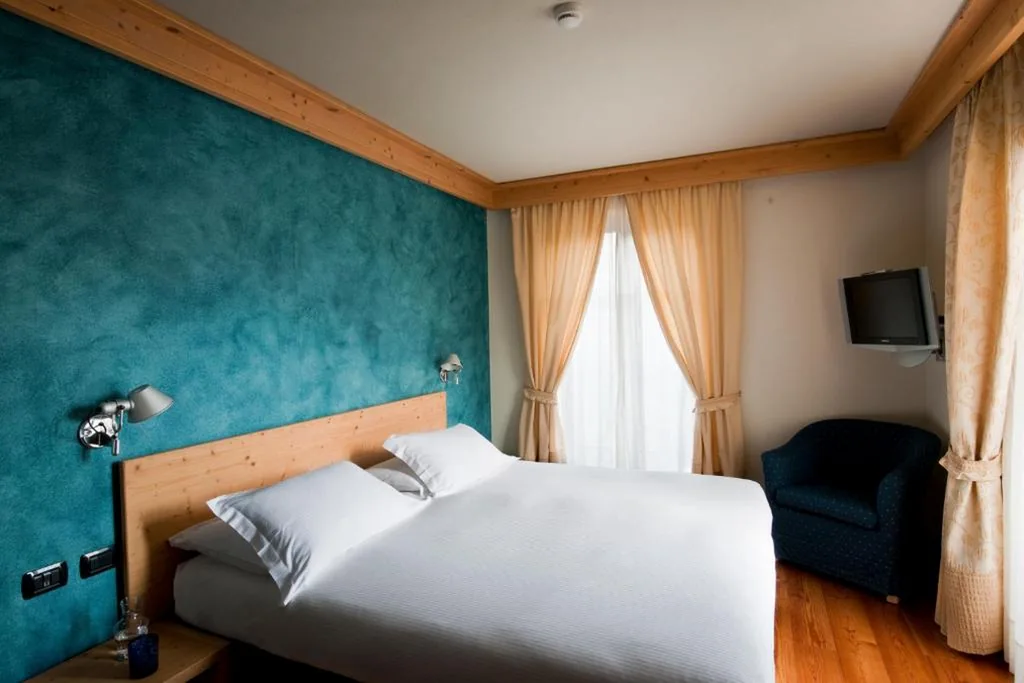 Superior Double Room — Hotel Meublè Sertorelli Reit