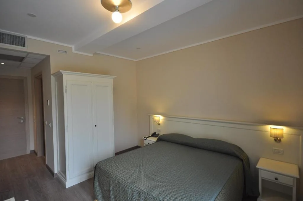 Superior Double Room — Hotel Panoramica