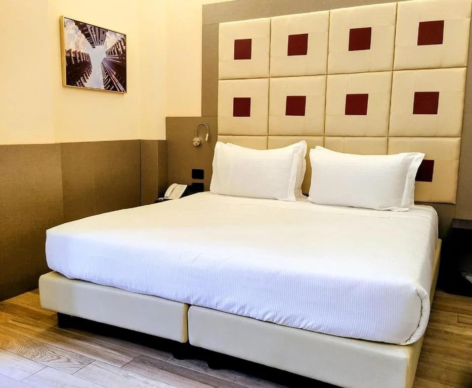 Superior Double Room — JR Hotels Bocconi Milano