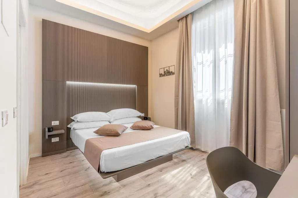Superior Double Room — Meneghina Suites Foresteria Lombarda