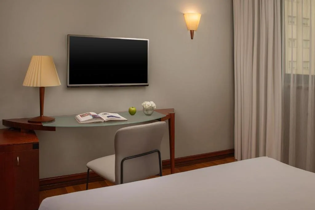 Superior Double Room — NH Milano Machiavelli