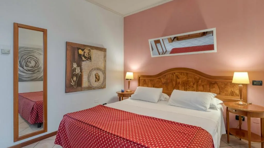 Superior Double Room — Primotel Brescia