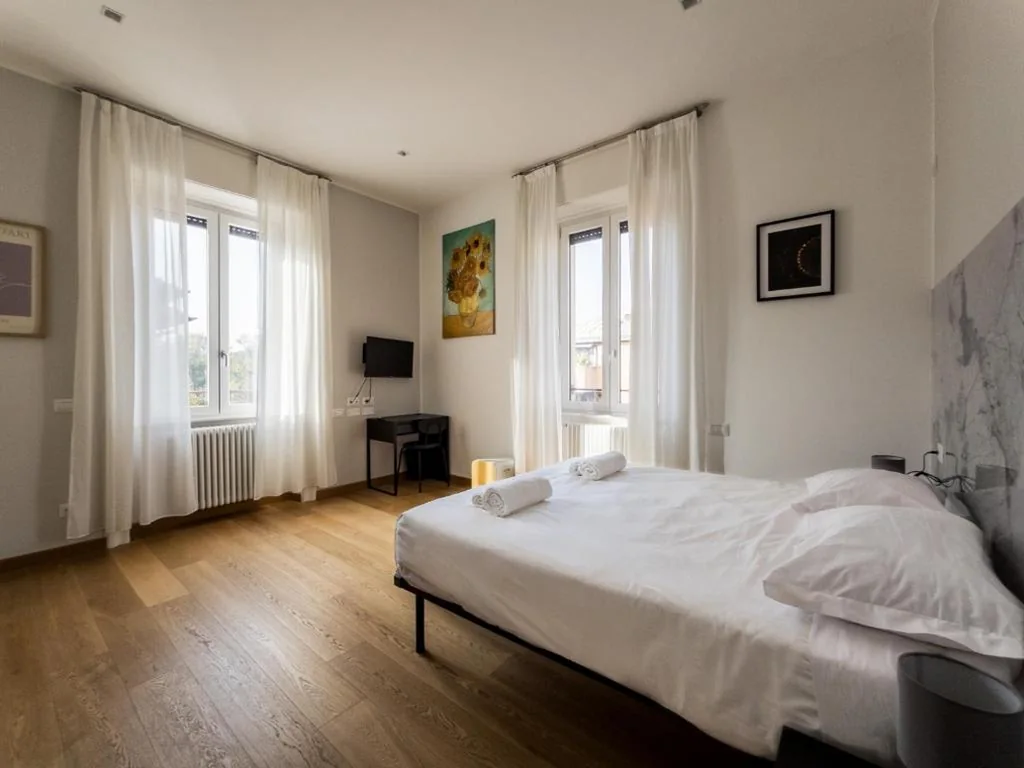 Superior Double Room — RRRapido Holy Suites and Rooms – Via Sardegna